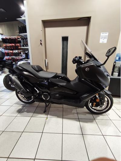 YAMAHA XP T-MAX 560 TECH MAX