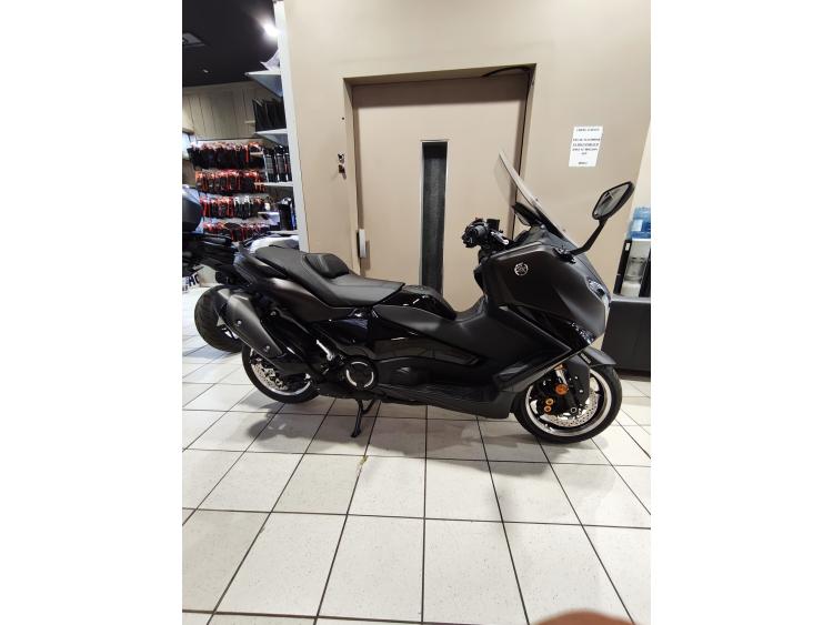 YAMAHA XP T-MAX 560 TECH MAX
