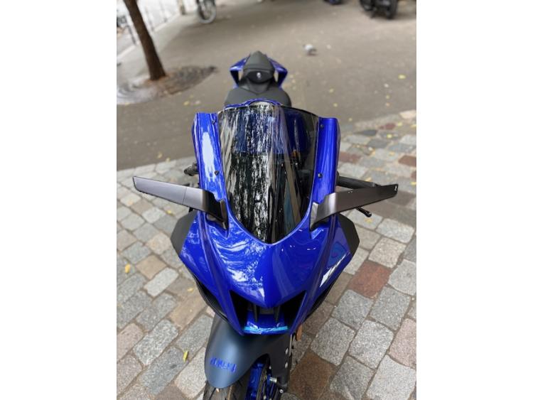 YAMAHA YZF-R7 