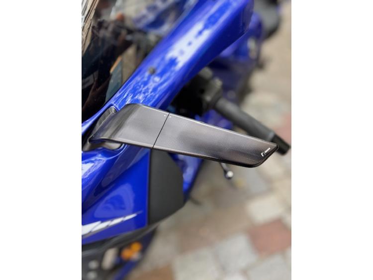 YAMAHA YZF-R7 