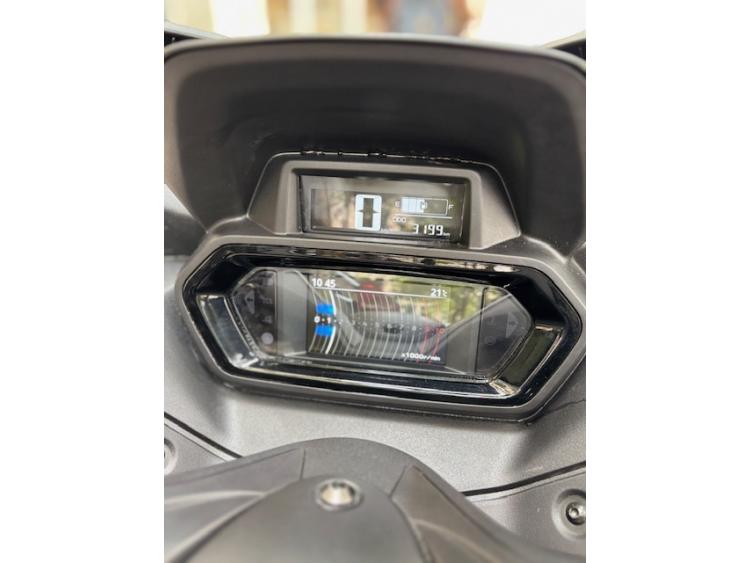 YAMAHA XMAX 300 Tech Max