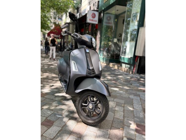PIAGGIO GTS 125IE SUPER
