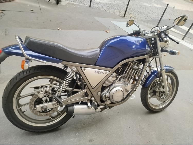 YAMAHA SRX