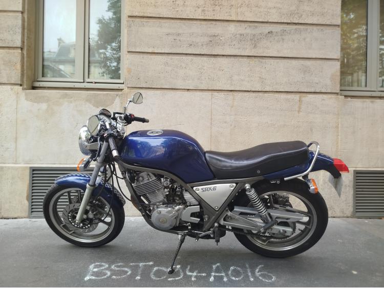 YAMAHA SRX