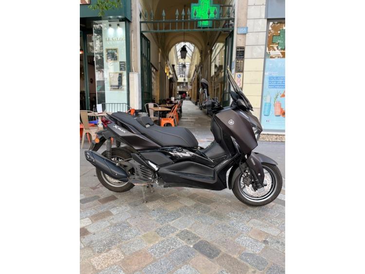YAMAHA XMAX 125 TECH MAX