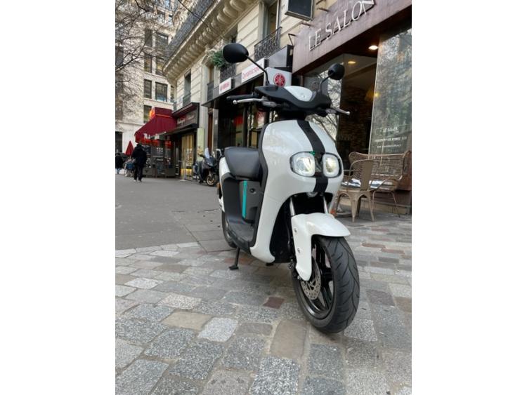 YAMAHA NEO'S 50 ELECTRIQUE 2 BATTERIES
