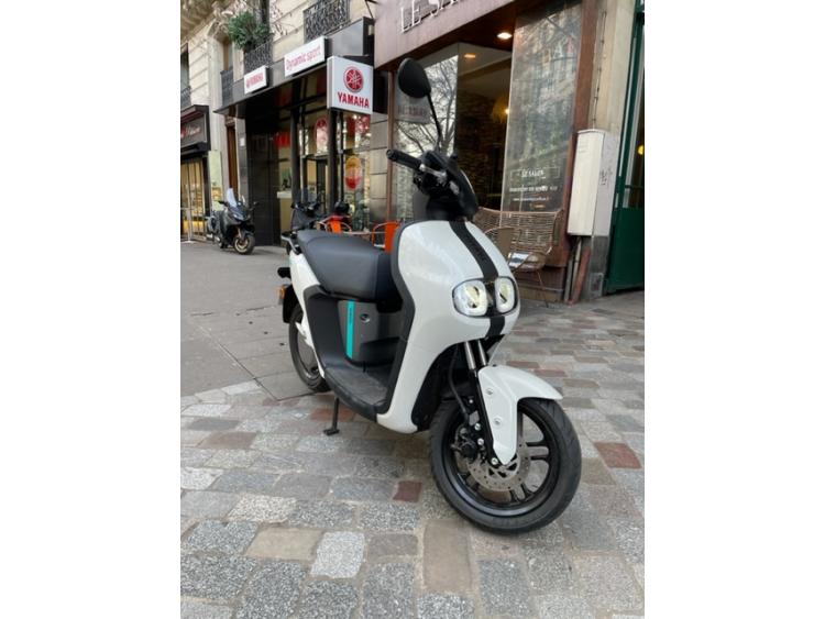 YAMAHA NEO'S 50 ELECTRIQUE 2 BATTERIES