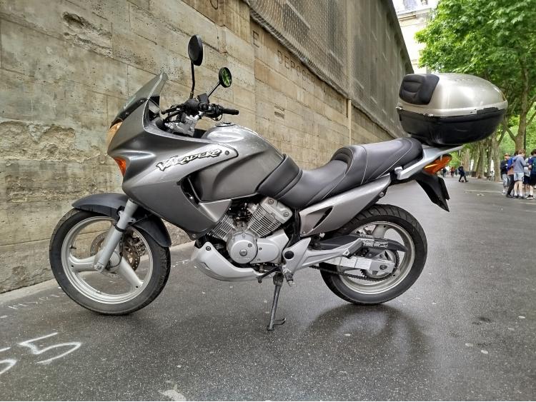 HONDA VARADERO 125